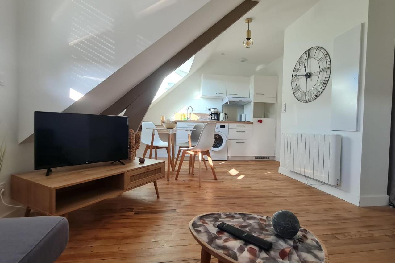 Apartamento Le Jaures 5 - T2 - Dernier Etage Hennebont Exterior foto